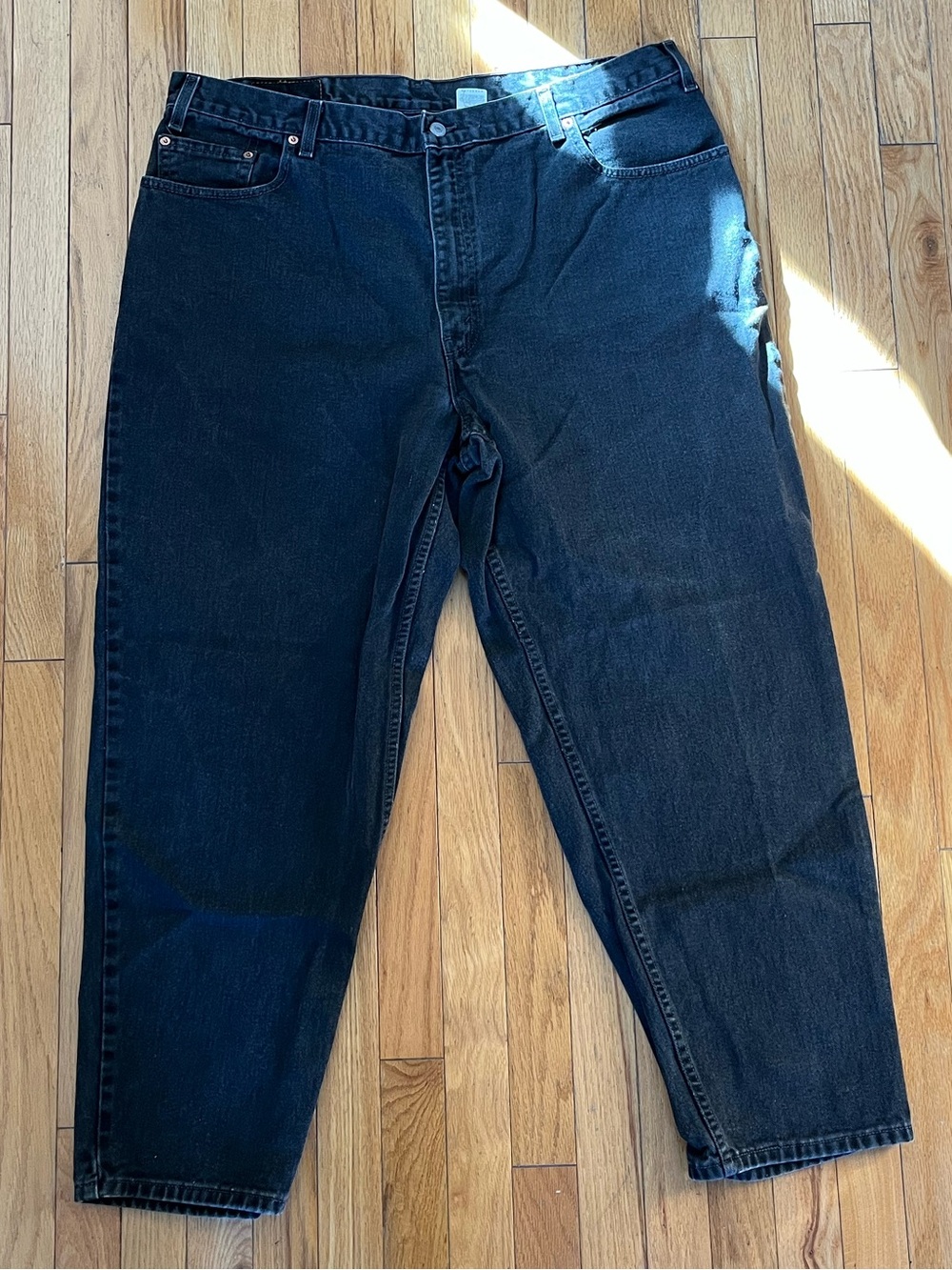 VTG Levi’s 560 Black Loose Tapered Jeans 42x30 Relaxed Faded Y2K Mexico Denim